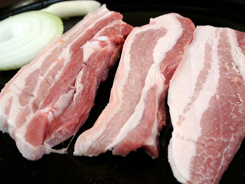 怎樣判斷買到的豬肉是否含有瘦肉精？