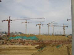 揚(yáng)塵在線自動(dòng)監(jiān)控系統(tǒng)，可用于施工區(qū)域的空氣質(zhì)量監(jiān)測(cè)
